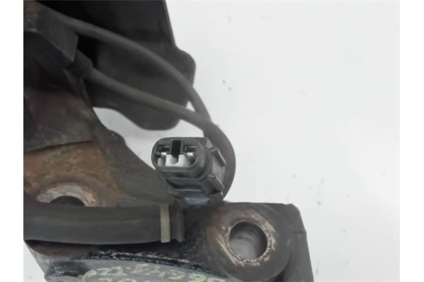 Recambio de mangueta delantero izquierda para suzuki swift iii (sg) 1.3 referencia OEM IAM 4515162J10  