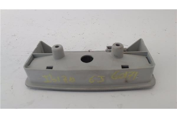 Recambio de luz delantero central techo para seat ibiza berlina (6j5) 1.6 tdi referencia OEM IAM 6Q0947105F  