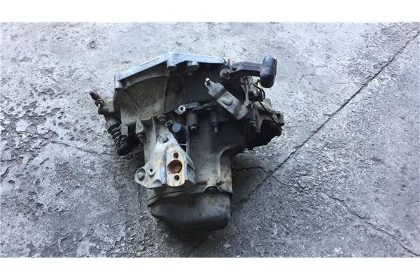 Recambio de caja cambios manual para citroen c3 1.4 i referencia OEM IAM 20CF15  