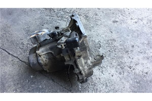 Recambio de caja cambios manual para citroen c3 1.4 i referencia OEM IAM 20CF15  