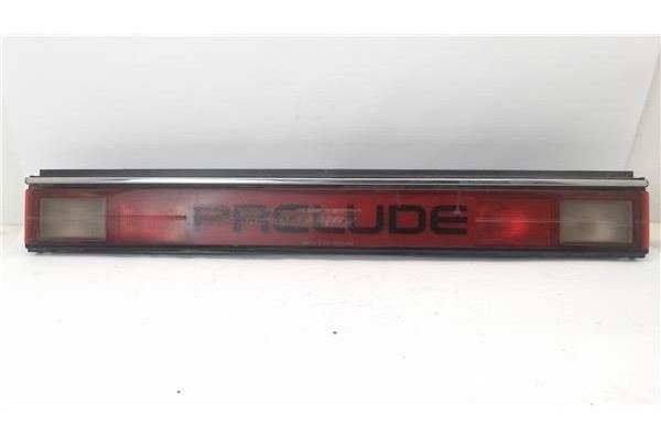 Recambio de piloto trasero central para honda prelude (ab/ba) referencia OEM IAM   