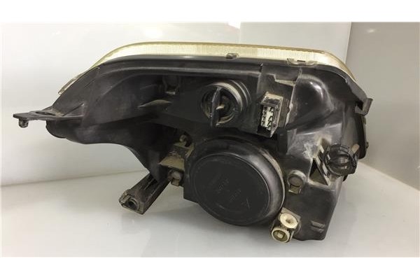 Recambio de faro delantero izquierdo para citroen c2 1.4 hdi referencia OEM IAM 9642261180  
