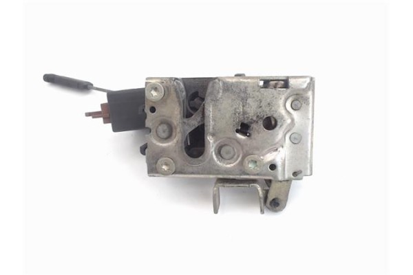 Recambio de cierre electromagnetico delantero derecho para citroen saxo 1.4 vts referencia OEM IAM   