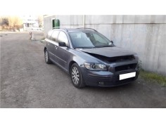 volvo v50 familiar del año 2004