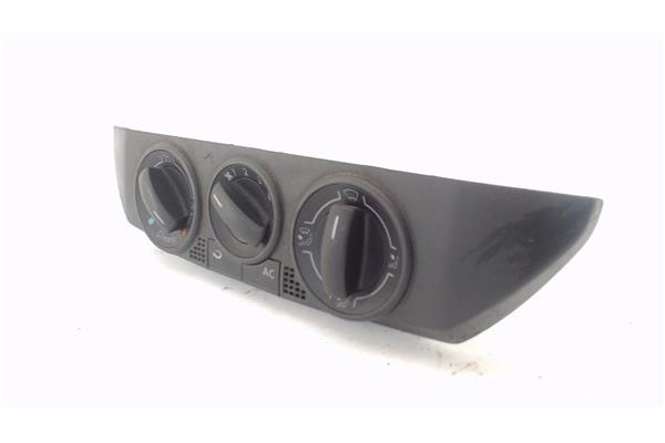 Recambio de mandos climatizador para volkswagen polo iv (9n3) 1.4 advance referencia OEM IAM 6Q0820045G  