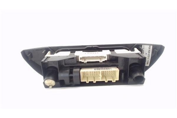 Recambio de mandos climatizador para volkswagen polo iv (9n3) 1.4 advance referencia OEM IAM 6Q0820045G  