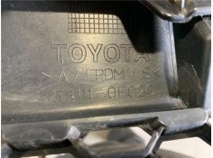 Recambio de rejilla paragolpes delantero para toyota corolla verso (r1) 2.2 d-4d referencia OEM IAM 531110F020  