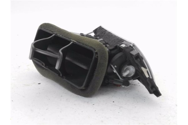 Recambio de rejilla entrada de aire para audi a6 avant (4f5) 2.0 tdi referencia OEM IAM 4F1820902D  