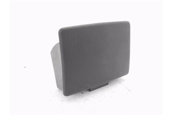 Recambio de cenicero para mazda 6 berlina (gg) 1.8 active (4-ptas.) referencia OEM IAM GJ6A64661  