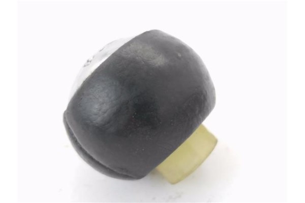 Recambio de pomo palanca cambio para citroen c4 berlina 2.0 exclusive referencia OEM IAM 2403V2  