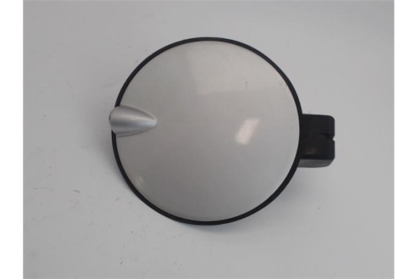 Recambio de tapa exterior combustible para opel zafira a 2.0 dti 16v referencia OEM IAM   