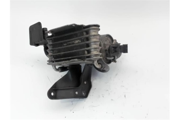 Recambio de enfriador aceite para bmw serie 3 berlina (e46) 2.0 320d referencia OEM IAM KH129623000 13322247411 