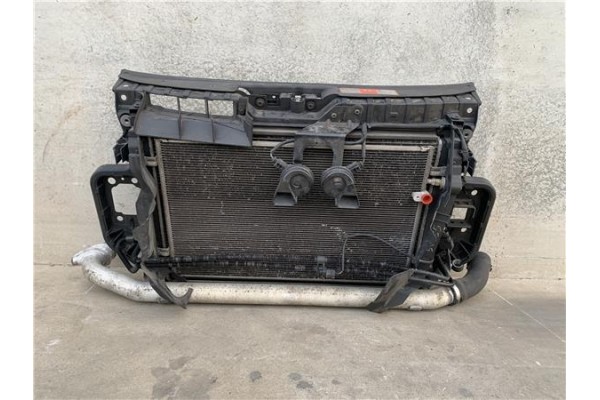 Recambio de radiador para audi a6 avant (4f5) 2.0 tdi referencia OEM IAM 4F0121251Q  