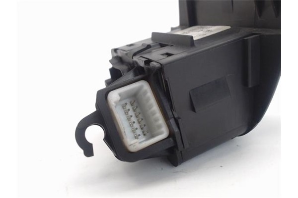 Recambio de mando de luces para renault scenic ii (jm) referencia OEM IAM 8200206738 61890007 