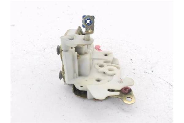 Recambio de cierre electromagnetico delantero derecho para nissan cabstar casbtar e referencia OEM IAM 80502MA00A  