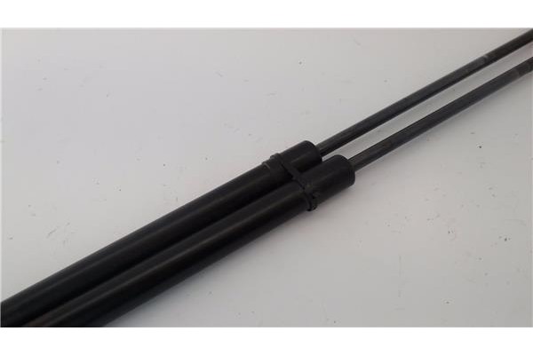 Recambio de amortiguador porton para kia carnival 2.9 crdi referencia OEM IAM 817814D010 817714D010 