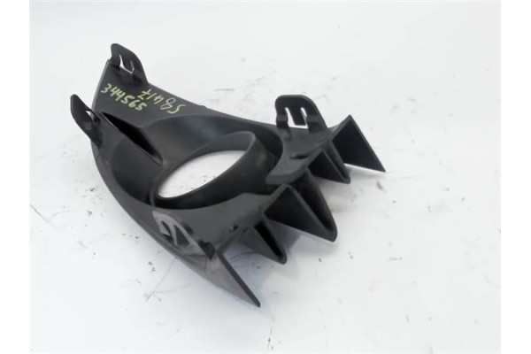 Recambio de cerquillo faro para renault scenic ii (jm) 1.5 dci (jm1e) referencia OEM IAM 7701477302  