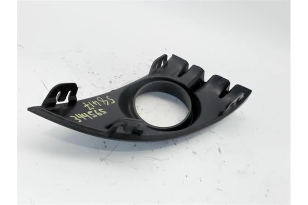 Recambio de cerquillo faro para renault scenic ii (jm) 1.5 dci (jm1e) referencia OEM IAM 7701477302  