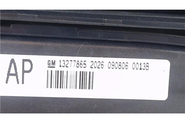 Recambio de radio / cd para opel insignia berlina 2.0 cdti referencia OEM IAM 20854720  