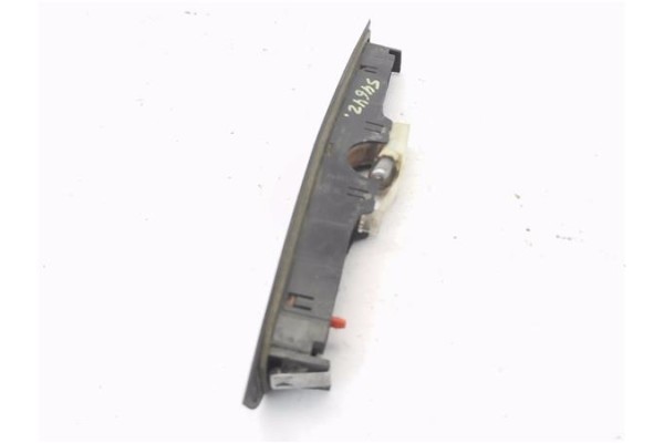 Recambio de luz central de freno para citroen c3 1.1 i referencia OEM IAM 9638523480  