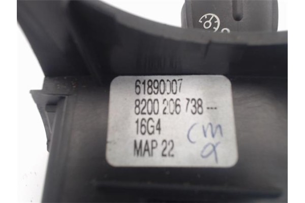 Recambio de mando de luces para renault scenic ii (jm) referencia OEM IAM 8200206738 61890007 