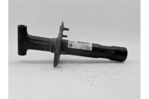 Recambio de refuerzo paragolpes izquierdo para bmw serie 3 berlina (e46) referencia OEM IAM 10124364252 8195325 
