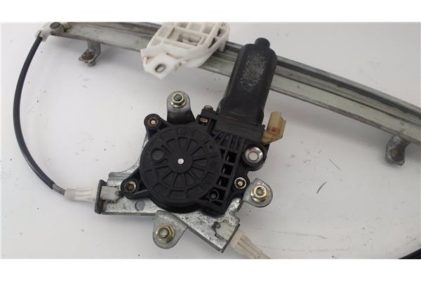 Recambio de mecanismo elevalunas delantero derecho para hyundai accent (x3) 1.5 i 12v referencia OEM IAM 8240422011  