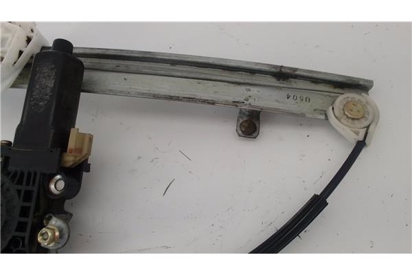 Recambio de mecanismo elevalunas delantero derecho para hyundai accent (x3) 1.5 i 12v referencia OEM IAM 8240422011  