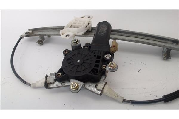 Recambio de mecanismo elevalunas delantero derecho para hyundai accent (x3) 1.5 i 12v referencia OEM IAM 8240422011  