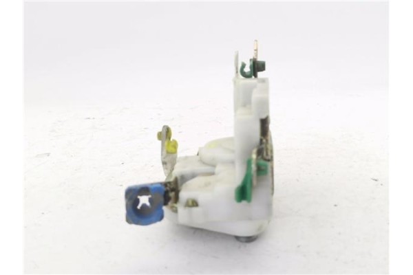 Recambio de cierre electromagnetico delantero izquierdo para nissan cabstar casbtar e referencia OEM IAM 80503AA20E  