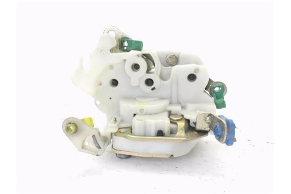 Recambio de cierre electromagnetico delantero izquierdo para nissan cabstar casbtar e referencia OEM IAM 80503AA20E  