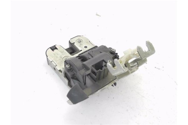 Recambio de cerradura porton para seat exeo st (3r5) 2.0 reference referencia OEM IAM 8K9827505A  