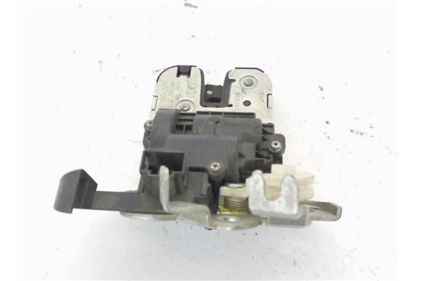 Recambio de cerradura porton para seat exeo st (3r5) 2.0 reference referencia OEM IAM 8K9827505A  