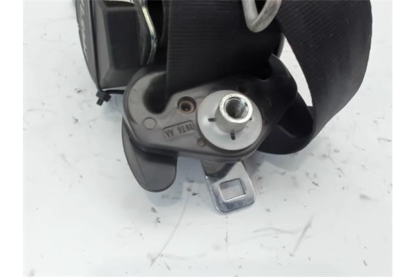 Recambio de cinturon seguridad delantero derecho para citroen c4 berlina 1.4 16v referencia OEM IAM 96527696XX  