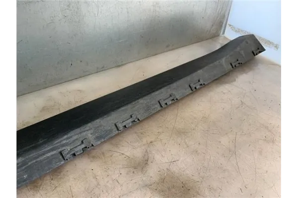 Recambio de spoiler talonera lat. derecha para ford explorer (ctw) híbrido st-line plug-in-hybrid 4x4 referencia OEM IAM R2KBR10