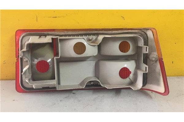 Recambio de piloto trasero izquierdo para renault r 18 1.4 basis referencia OEM IAM   