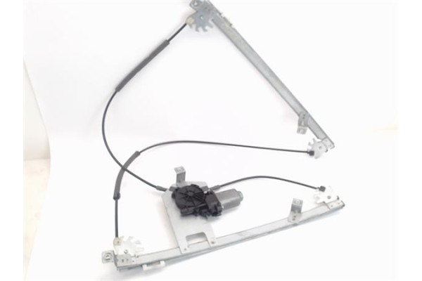 Recambio de elevalunas electrico delantero derecho para renault clio ii fase i (b/cb0) referencia OEM IAM   