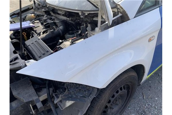 Recambio de aleta delantero izquierda para seat altea (5p1) 1.9 tdi referencia OEM IAM 5P0821021A  