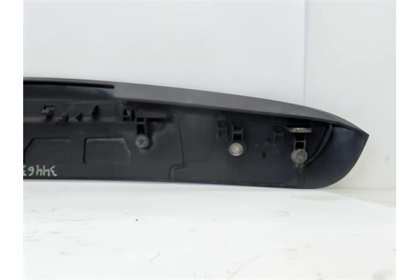 Recambio de aleron trasero para citroen c4 berlina 1.4 16v referencia OEM IAM 8742Q8 96536614XT 