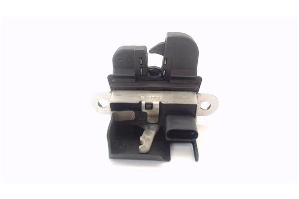 Recambio de cierre electromagnetico porton para seat altea (5p1) 1.9 tdi referencia OEM IAM 5P0827505F  