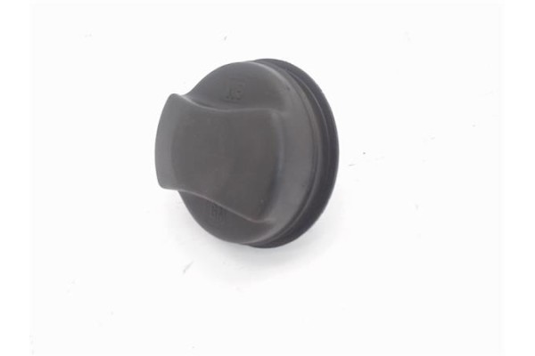Recambio de tapon combustible para opel vectra c berlina 1.9 cdti referencia OEM IAM 90501145  