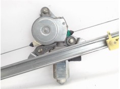 Recambio de mecanismo elevalunas delantero derecho para opel vivaro 2.5 dti referencia OEM IAM 4422917 93867657 