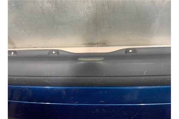 Recambio de paragolpes trasero para renault clio ii fase i (b/cb0) 1.4 alize referencia OEM IAM 7701470812  