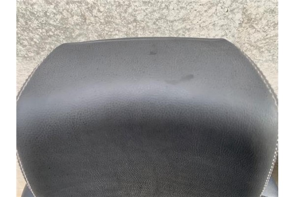 Recambio de juego asientos para renault clio iii referencia OEM IAM   