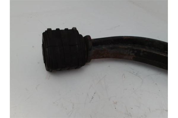 Recambio de brazo inferior delantero izquierdo para chrysler voyager (rg) 2.5 crd referencia OEM IAM 4766543AA 720CC15L 4766542A