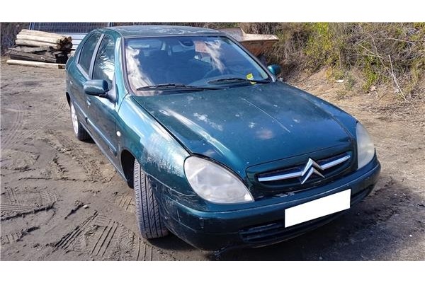citroen xsara berlina del año 2000