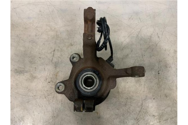 Recambio de mangueta delantero derecha para renault twingo (cn0_) 1.2 16v (cn0a) referencia OEM IAM 8200663593  