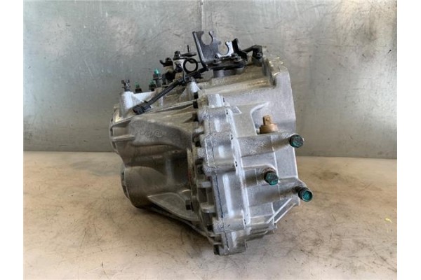 Recambio de caja cambios manual para kia carnival 2.9 crdi referencia OEM IAM 4300038050 4311138000 