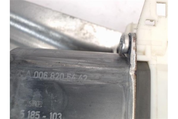 Recambio de mecanismo elevalunas delantero izquierdo para mercedes-benz sprinter 3,5-t furgón (906) 311 cdi referencia OEM IAM A