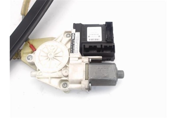 Recambio de mecanismo elevalunas delantero derecho para audi a3 (8p1) 2.0 tdi 16v referencia OEM IAM 8P0959802A 8P3837462C 
